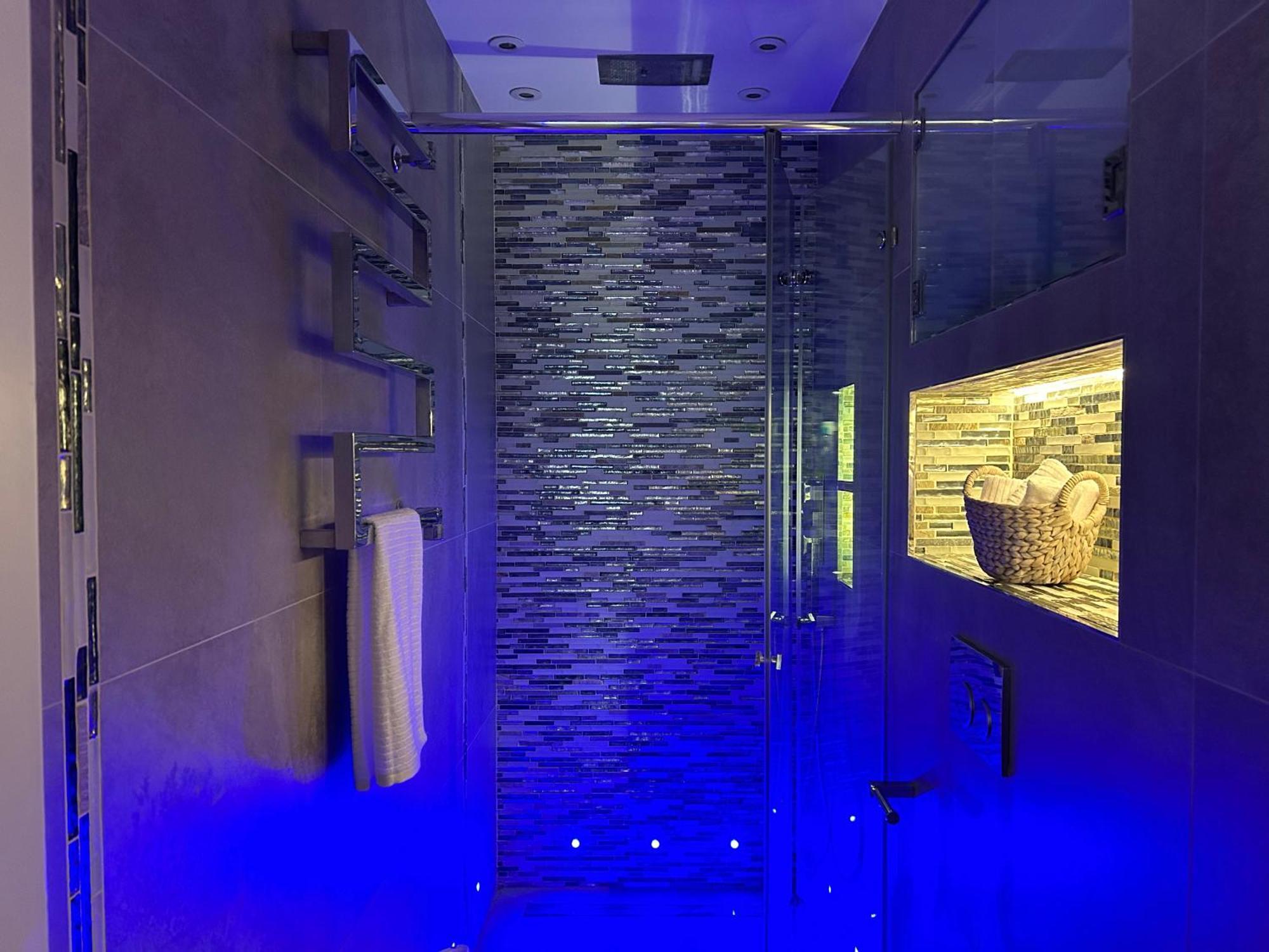 Pop Art Luxury Room Marylebone London Exterior photo